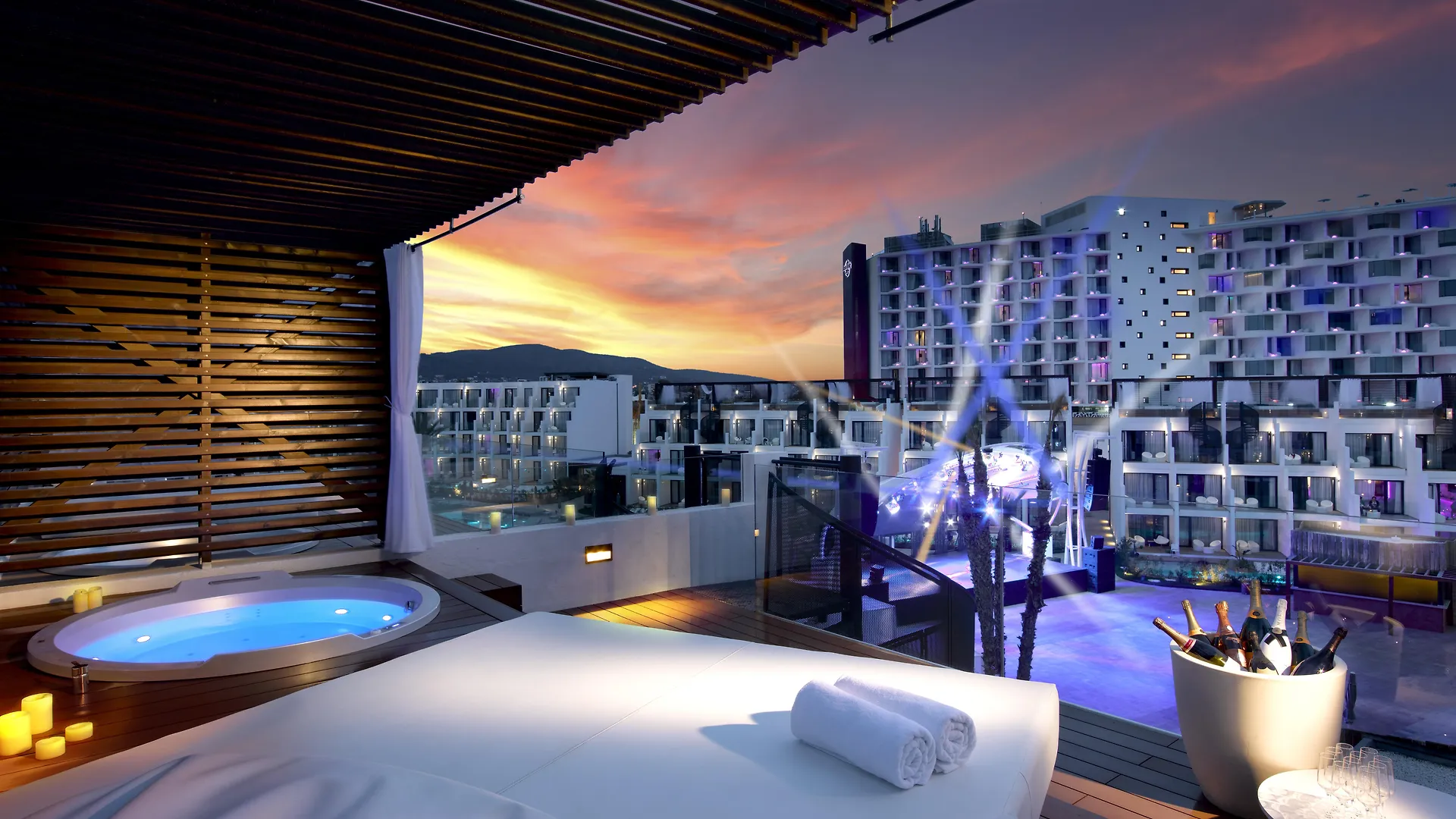 *****  Hard Rock Hotel Ibiza Platja d'en Bossa Spanien