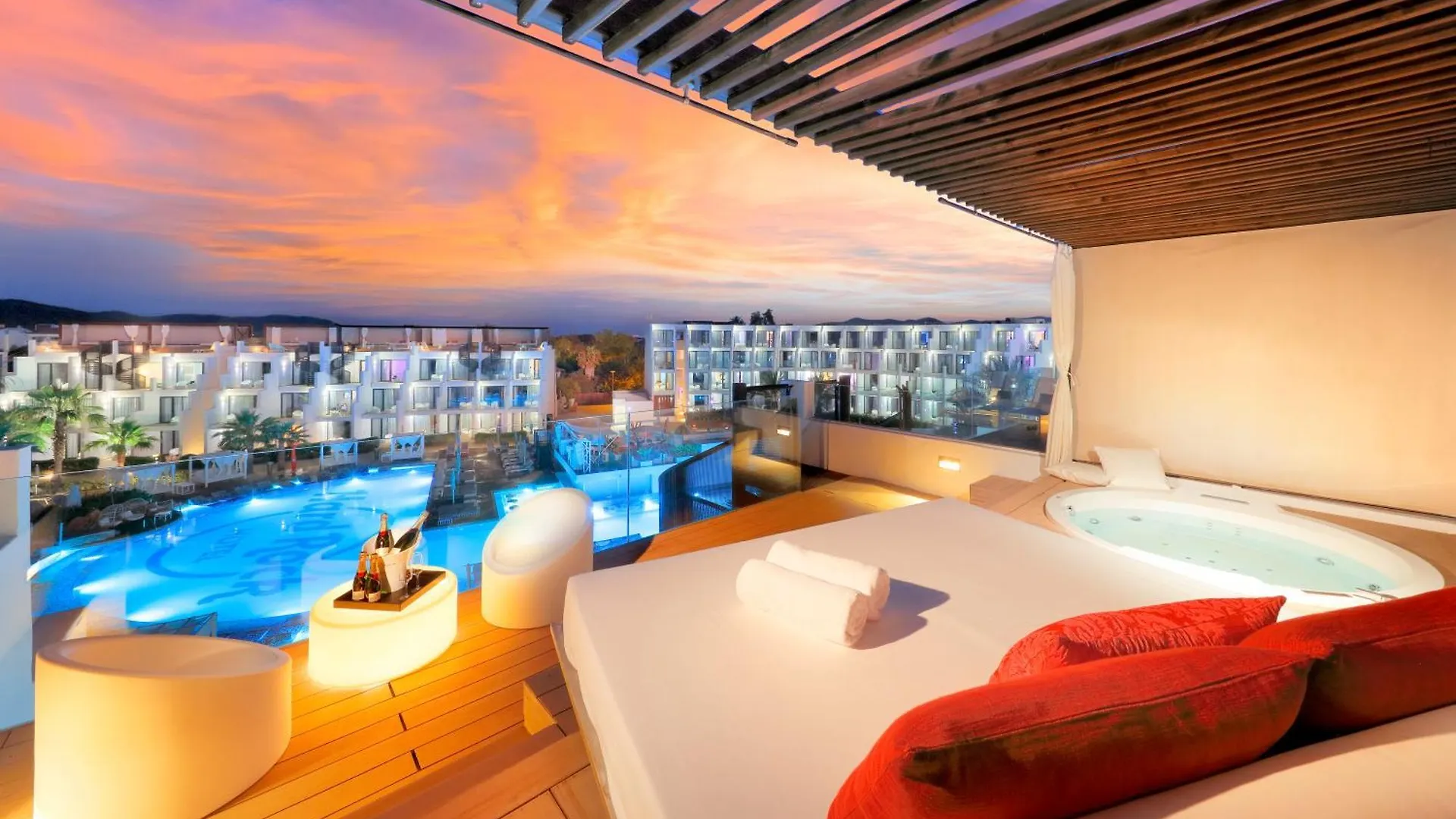 Hard Rock Hotel Ibiza Playa d'en Bossa